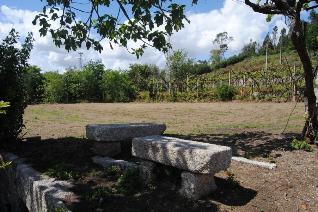 Quinta T3 para Venda em Salvador do Monte Foto 2