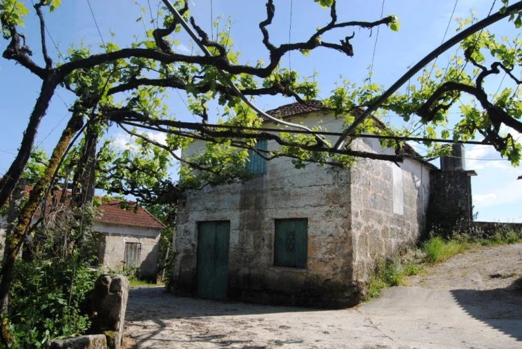 Quinta T3 para Venda em Salvador do Monte Foto 4