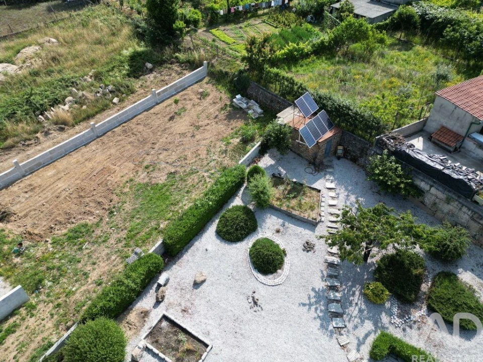 Terreno para Venda em Bornes de Aguiar Foto 24
