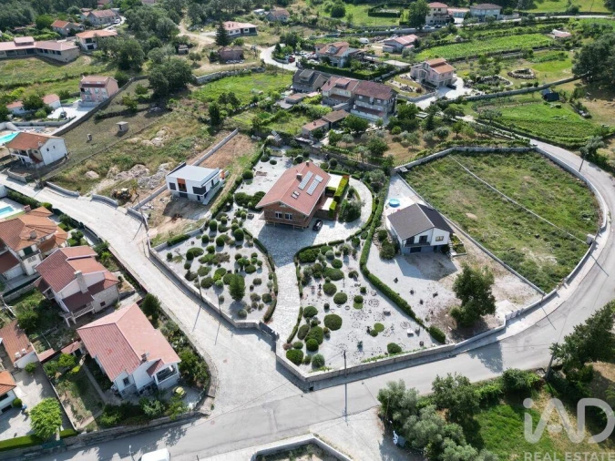 Terreno para Venda em Bornes de Aguiar Foto 26
