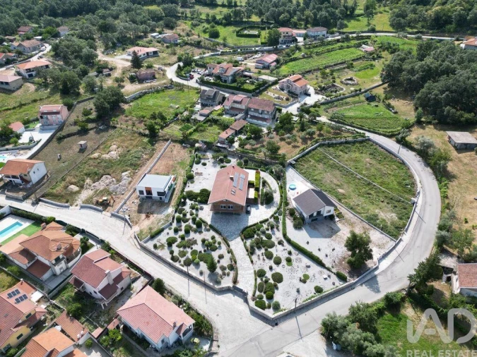 Terreno para Venda em Bornes de Aguiar Foto 22