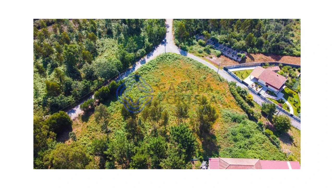 Terreno para Venda em São João de Ver Foto 4