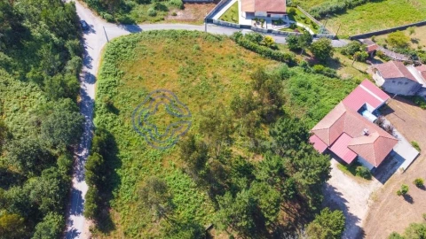 Terreno para Venda em São João de Ver
