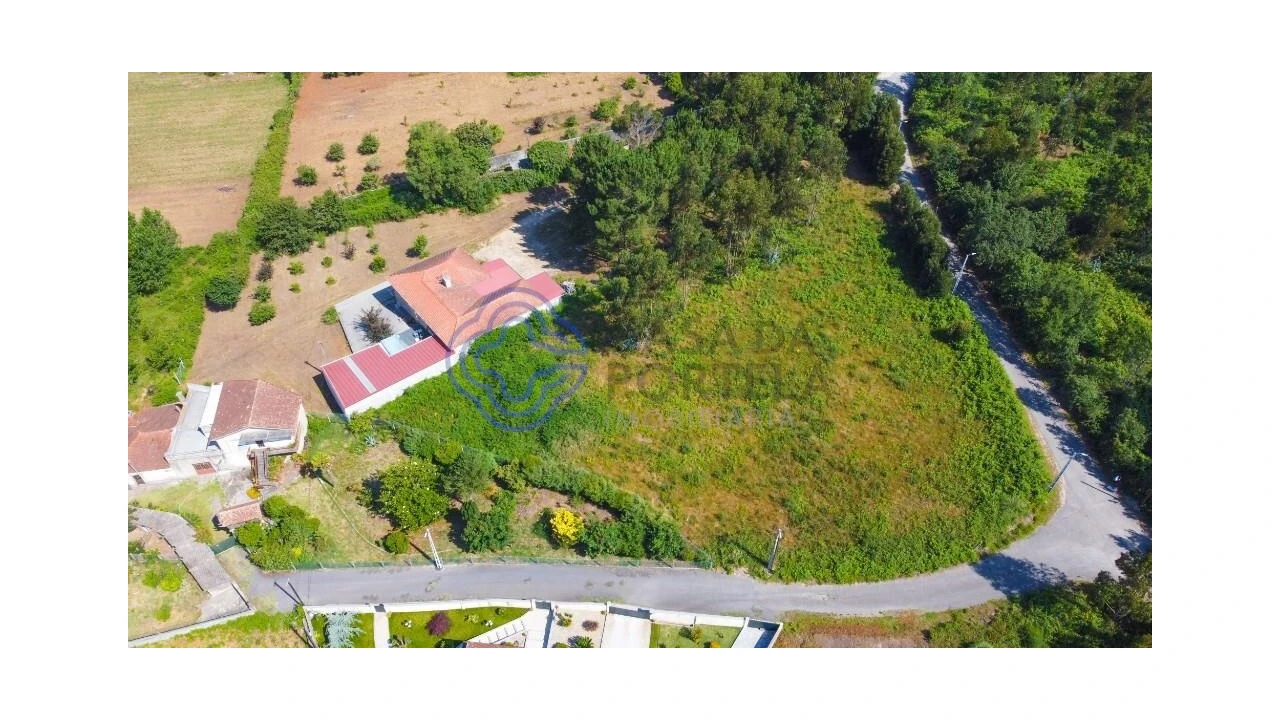 Terreno para Venda em São João de Ver Foto 2