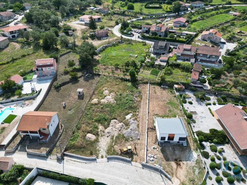 Terreno para Venda em Bornes de Aguiar Foto 5