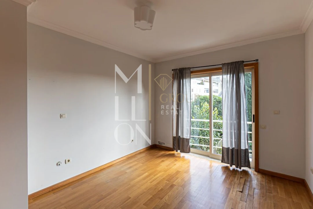 Moradia T4 para Venda em São Mamede de Infesta e Senhora da Hora Foto 5