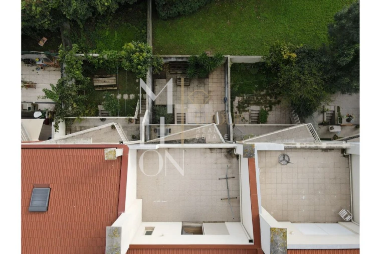 Moradia T4 para Venda em São Mamede de Infesta e Senhora da Hora Foto 3