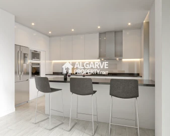 Apartamento T5 para Venda em Faro (Sé e São Pedro)