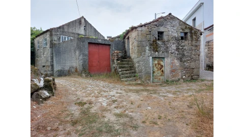 Moradia T2 para Venda em Povolide