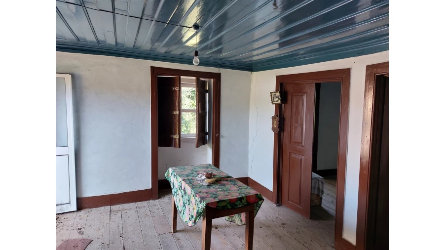 Moradia T2 para Venda em Povolide Foto 6