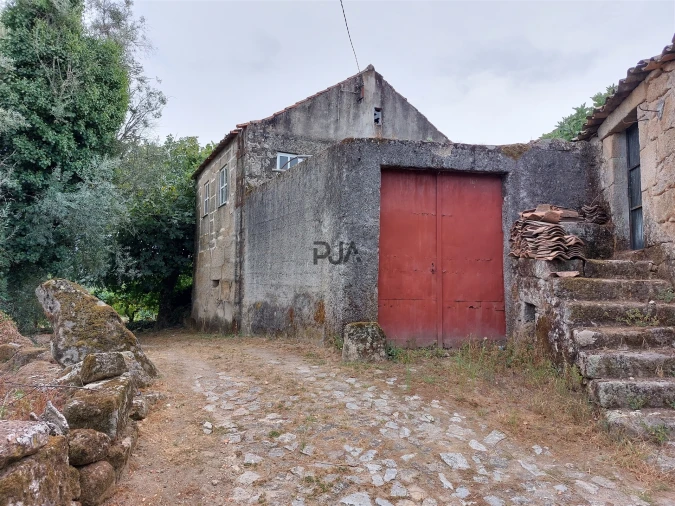 Moradia T2 para Venda em Povolide