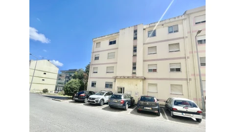 Apartamento T2 para Venda em Alhandra, São João dos Montes e Calhandriz