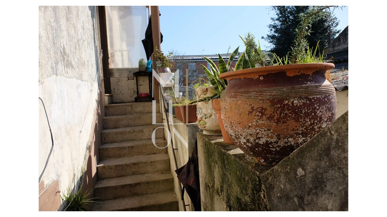 Prédio para Venda em Campanhã Foto 4