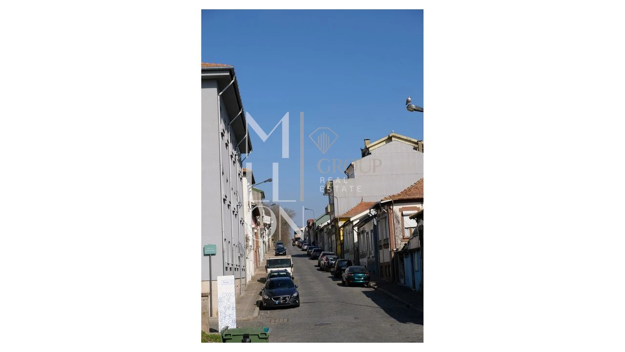 Prédio para Venda em Campanhã Foto 7