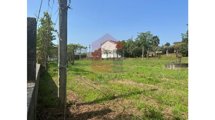 Terreno para Venda em Gême Foto 2