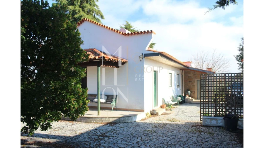 Moradia T5 para Venda em Barreira Foto 2