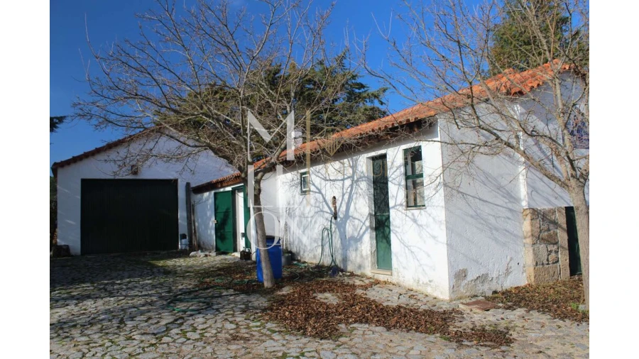 Moradia T5 para Venda em Barreira Foto 3