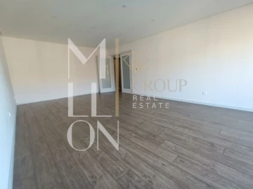 Apartamento T3 para Venda em Cedofeita, Santo Ildefonso, Sé, Miragaia, São Nicolau e Vitória