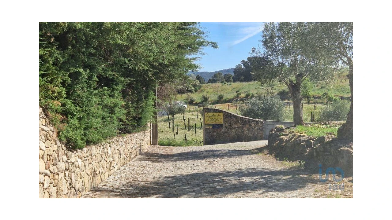 Moradia T4 para Venda em Penso e Freixinho Foto 2