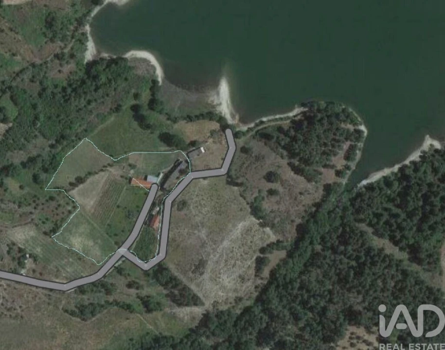 Moradia T4 para Venda em Penso e Freixinho Foto 16