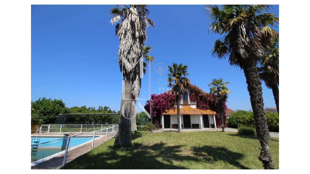 Moradia T4 para Venda em Bustos, Troviscal e Mamarrosa Foto 1