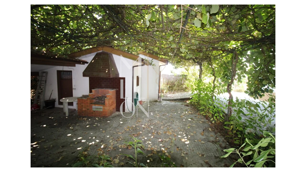 Moradia T4 para Venda em Bustos, Troviscal e Mamarrosa Foto 24