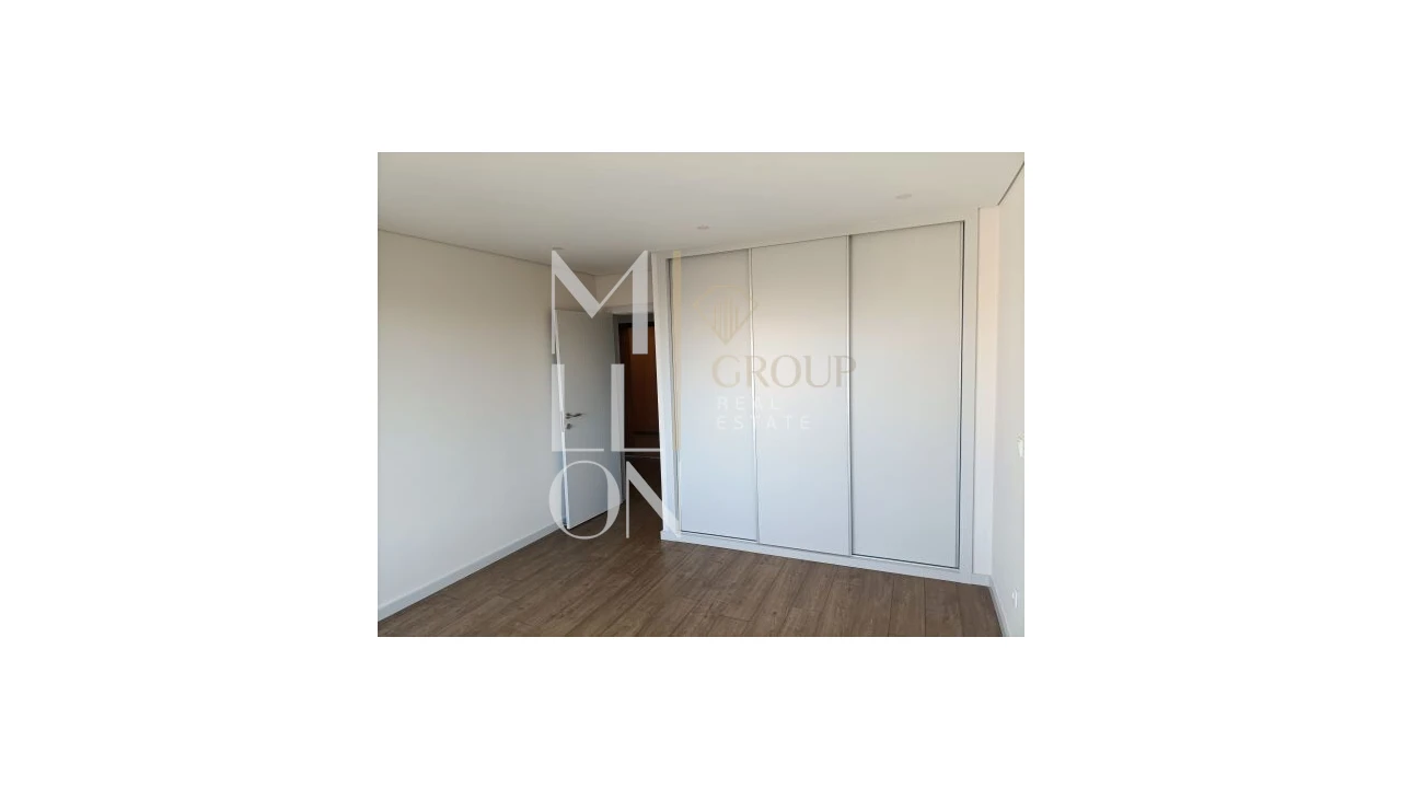 Apartamento T2 para Venda em Cedofeita, Santo Ildefonso, Sé, Miragaia, São Nicolau e Vitória Foto 11