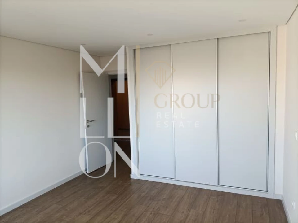 Apartamento T2 para Venda em Cedofeita, Santo Ildefonso, Sé, Miragaia, São Nicolau e Vitória Foto 11