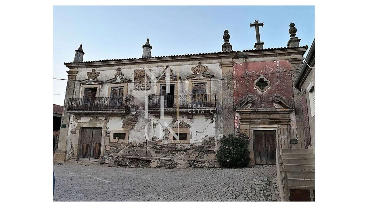 Moradia T15 para Venda em Frechas Foto 1