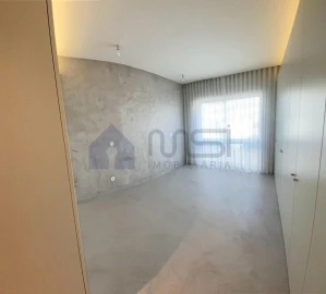 Apartamento T3 para Venda em Aldoar, Foz do Douro e Nevogilde