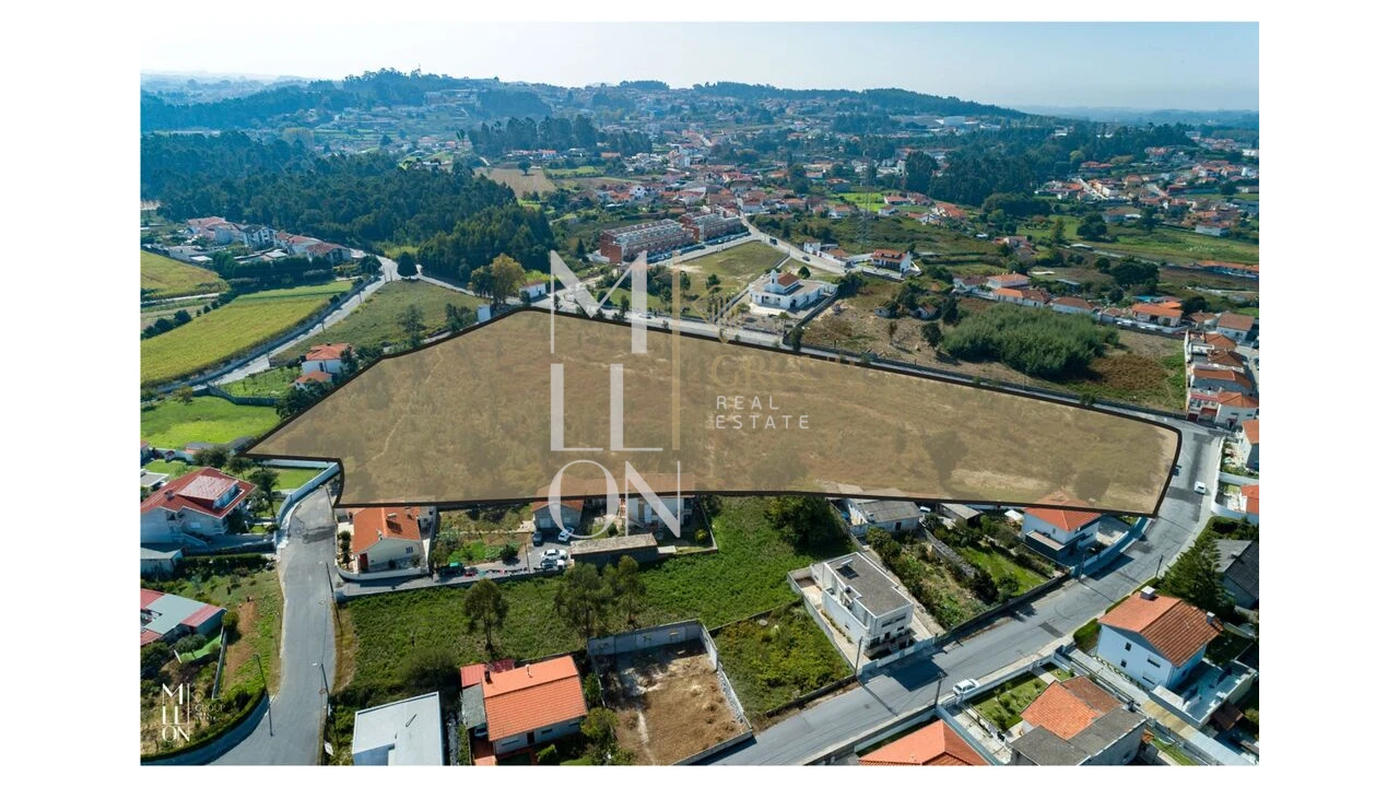 Terreno para Venda em Oliveira do Douro Foto 6