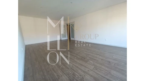 Apartamento T2 para Venda em Cedofeita, Santo Ildefonso, Sé, Miragaia, São Nicolau e Vitória