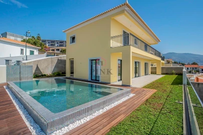 Moradia T3 para Venda em São Martinho