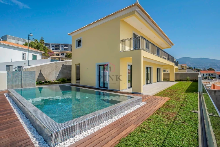 Moradia T3 para Venda em São Martinho