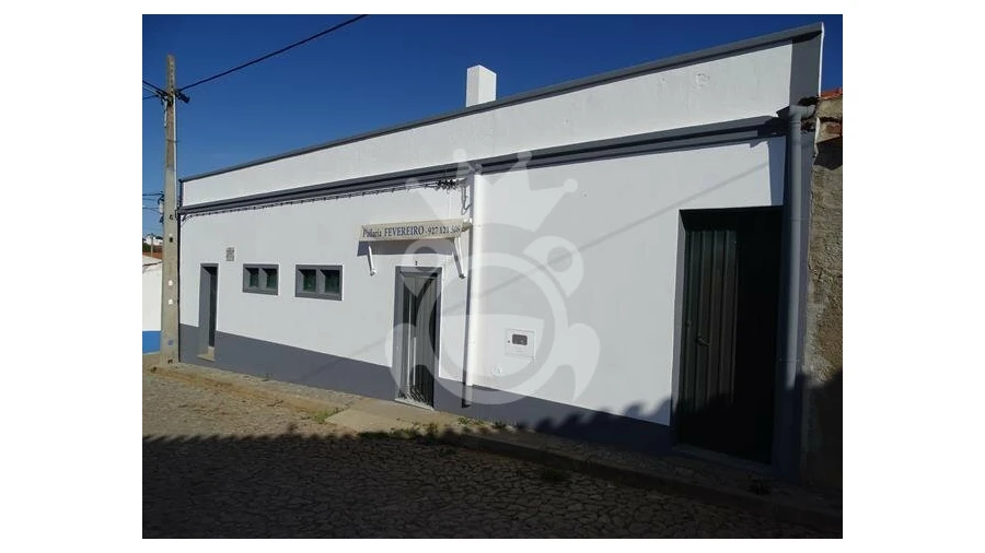 Negócio para Venda em Redondo Foto 1