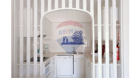 Apartamento T1 para Venda em Albufeira e Olhos de Água