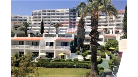 Apartamento T1 para Venda em Albufeira e Olhos de Água