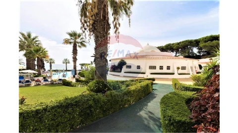 Apartamento T1 para Venda em Albufeira e Olhos de Água