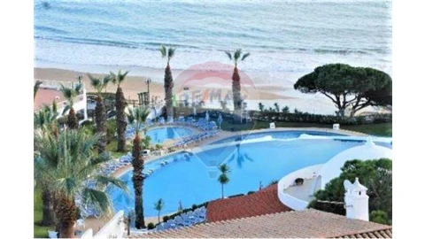 Apartamento T1 para Venda em Albufeira e Olhos de Água