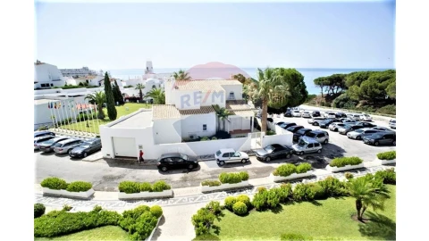 Apartamento T1 para Venda em Albufeira e Olhos de Água