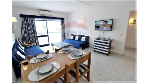 Apartamento T1 para Venda em Albufeira e Olhos de Água