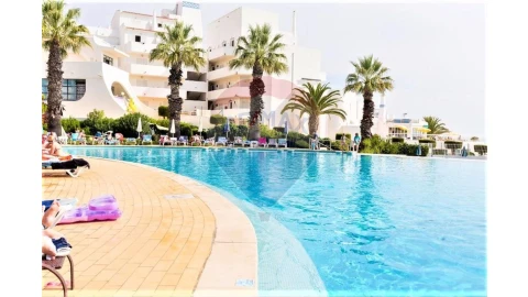 Apartamento T1 para Venda em Albufeira e Olhos de Água