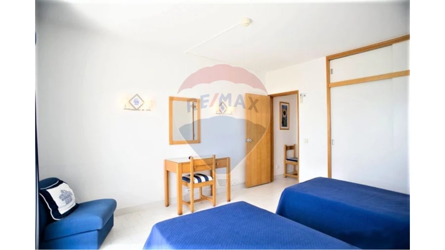 Apartamento T1 para Venda em Albufeira e Olhos de Água Foto 17