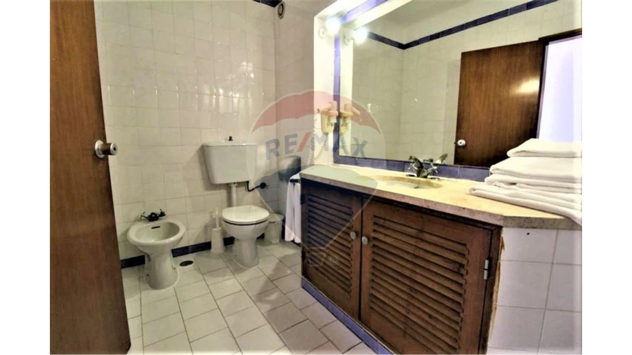 Apartamento T1 para Venda em Albufeira e Olhos de Água Foto 22