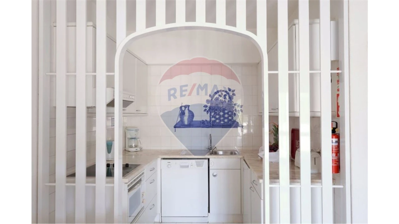 Apartamento T1 para Venda em Albufeira e Olhos de Água Foto 20