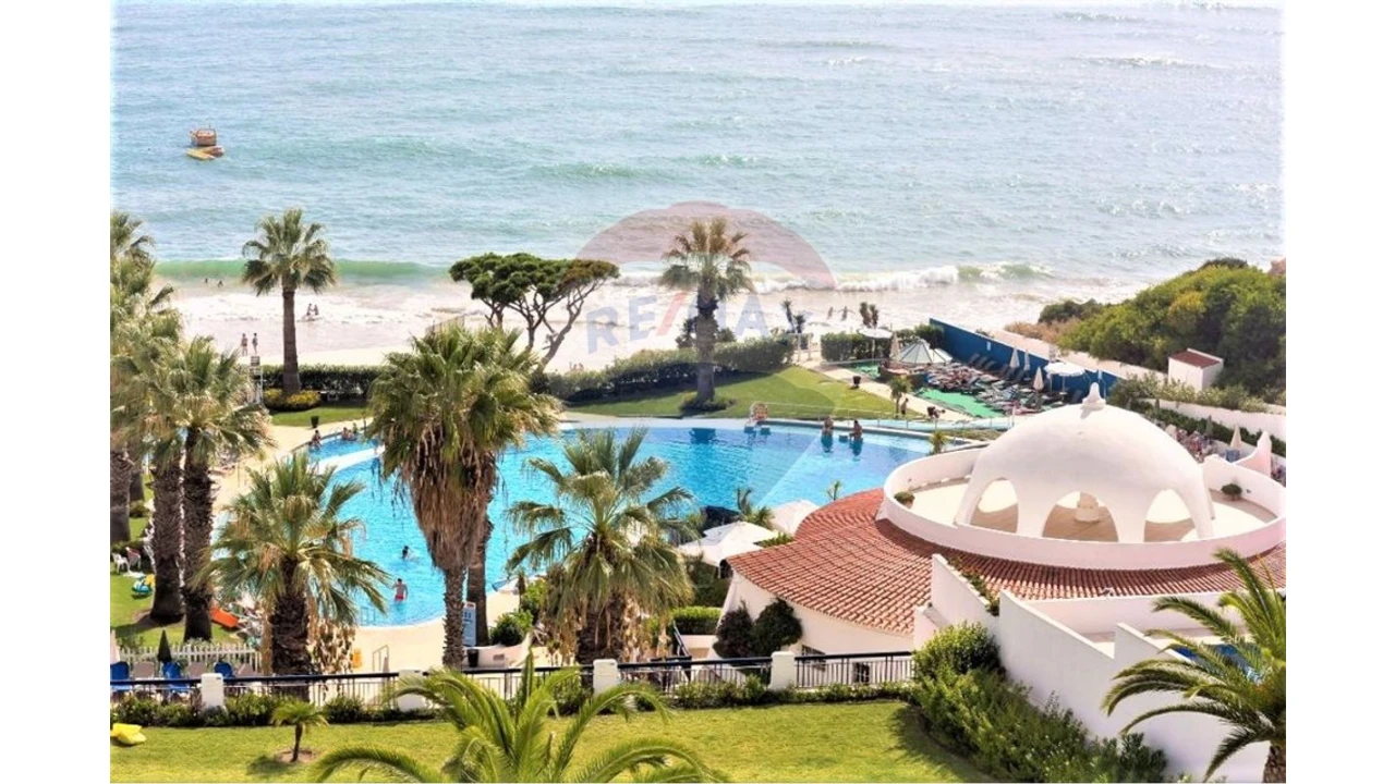 Apartamento T1 para Venda em Albufeira e Olhos de Água Foto 26