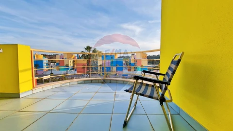 Apartamento T3 para Venda em Albufeira e Olhos de Água