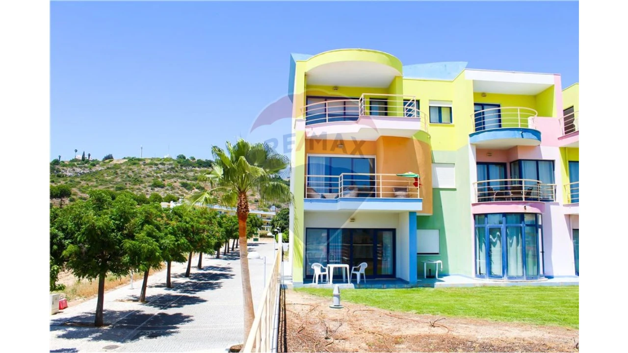 Apartamento T3 para Venda em Albufeira e Olhos de Água Foto 22