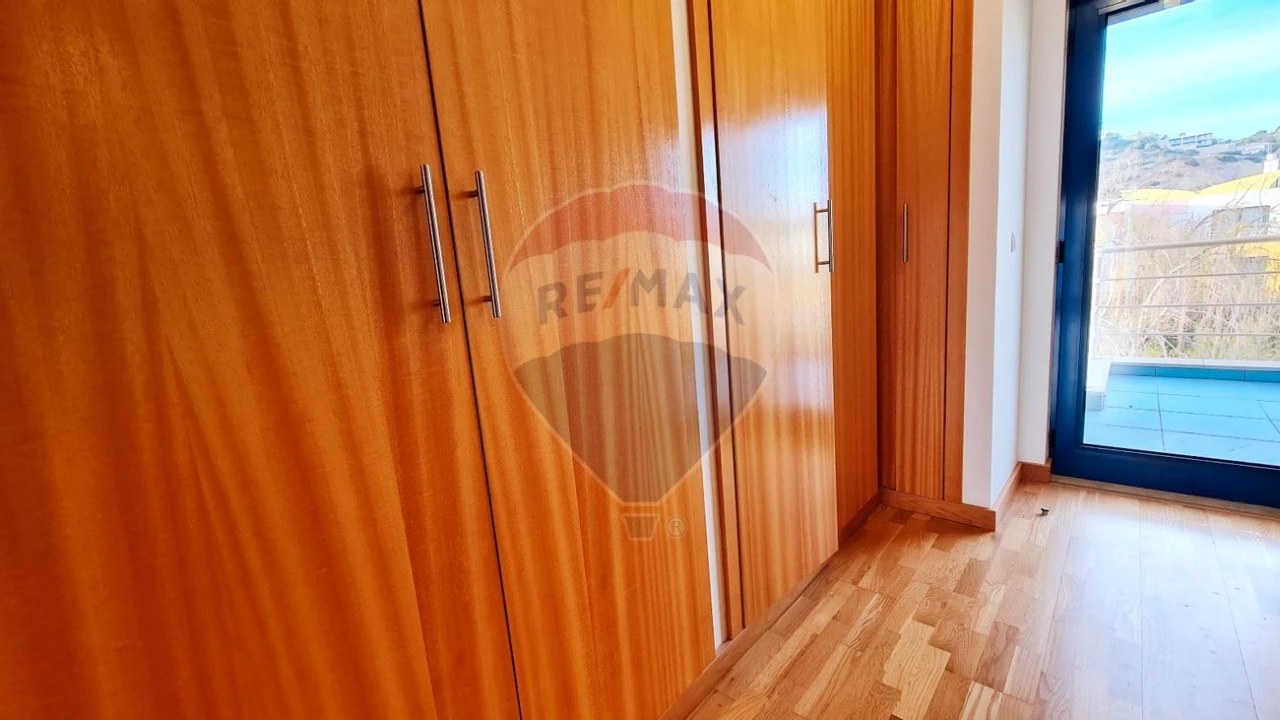 Apartamento T3 para Venda em Albufeira e Olhos de Água Foto 10