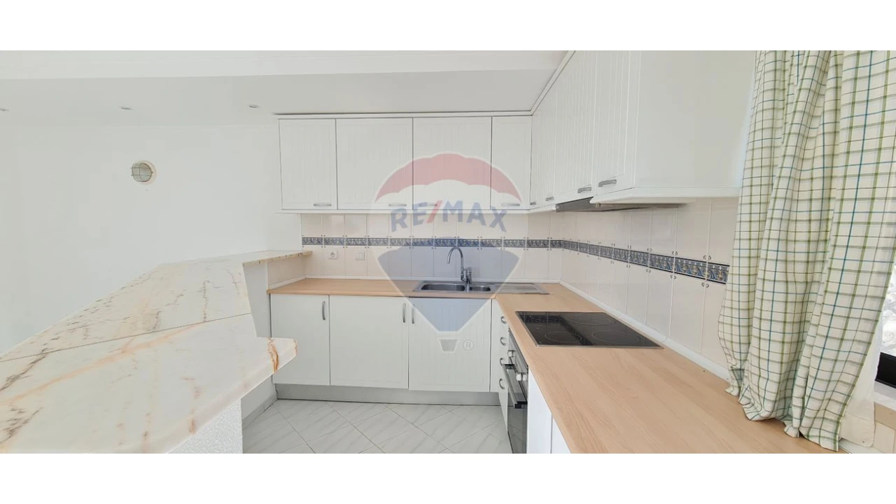 Loja para Venda em Albufeira e Olhos de Água Foto 2